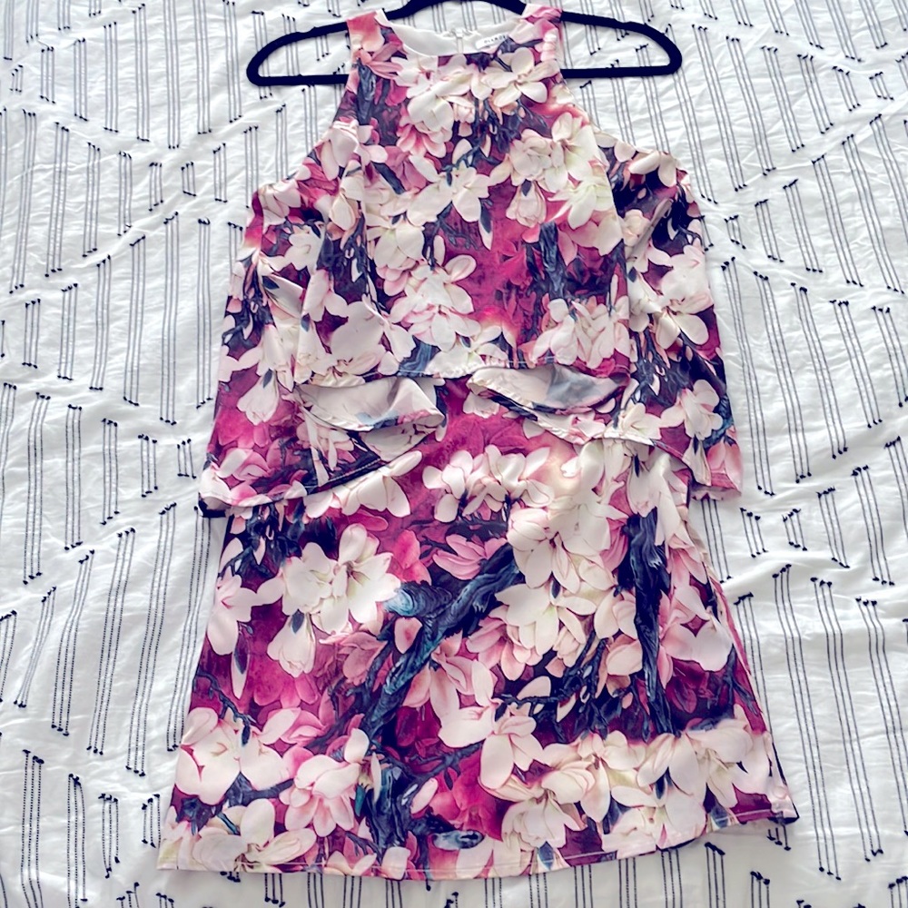 Glamorous floral print dress size Small